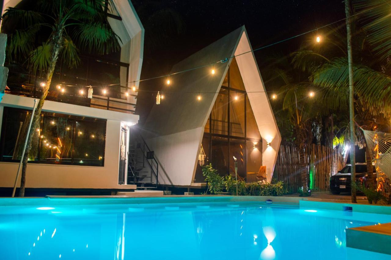 Xtambaa Cabins & Spa Only Adults El Cuyo Exterior photo