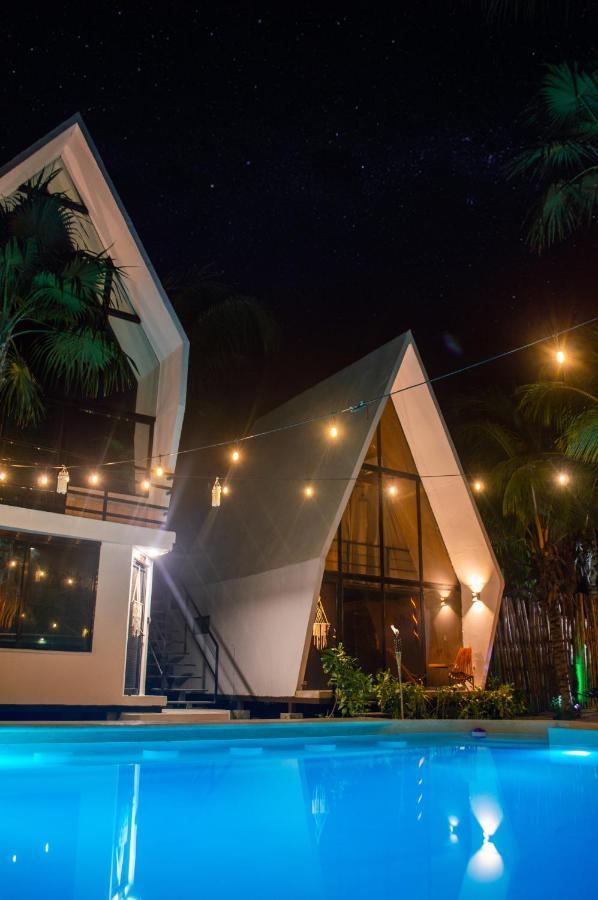 Xtambaa Cabins & Spa Only Adults El Cuyo Exterior photo