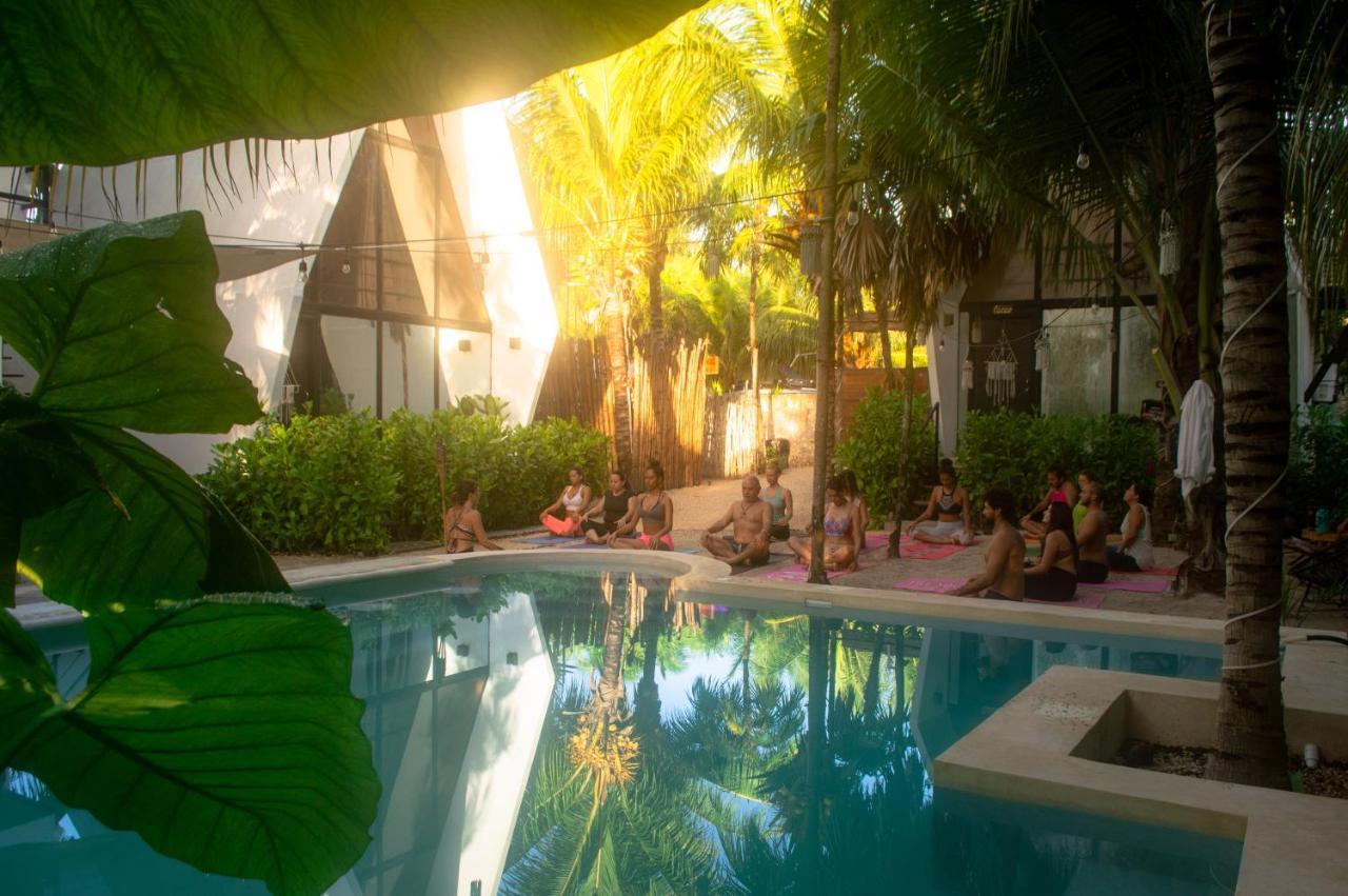 Xtambaa Cabins & Spa Only Adults El Cuyo Exterior photo